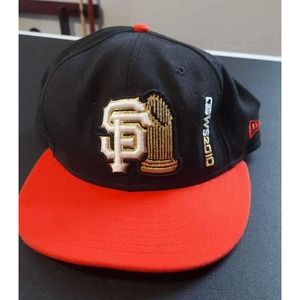 NWT SF Giants champions world series fitted hat